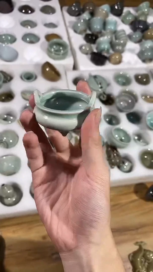 【山隐青瓷】龙窑柴烧   粉青小香炉