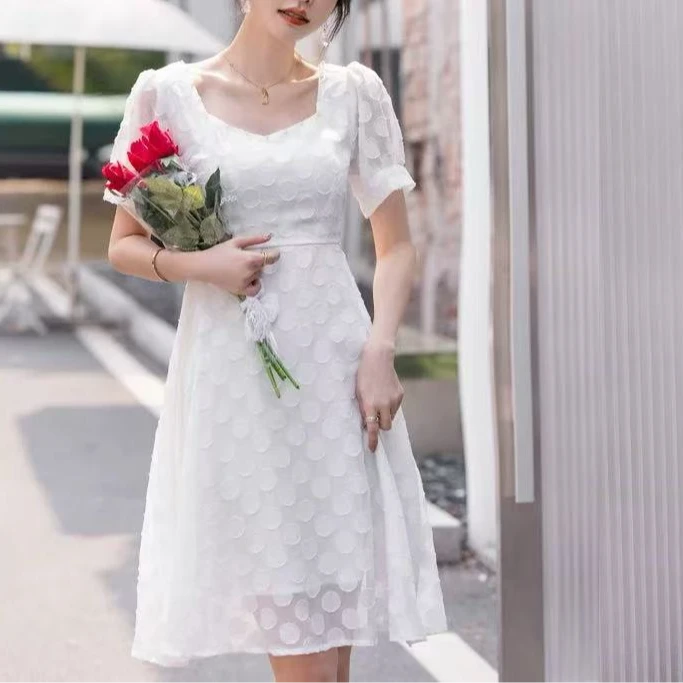 2025新款时尚泡泡袖高级感气质简约收腰显瘦中长裙/0612