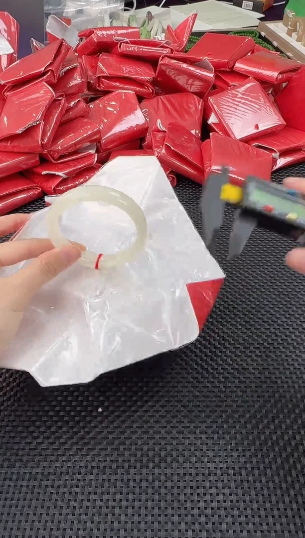 未镶嵌手镯石英质玉圈口57