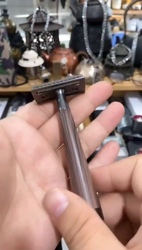 瓷片闪购商品  如图所示