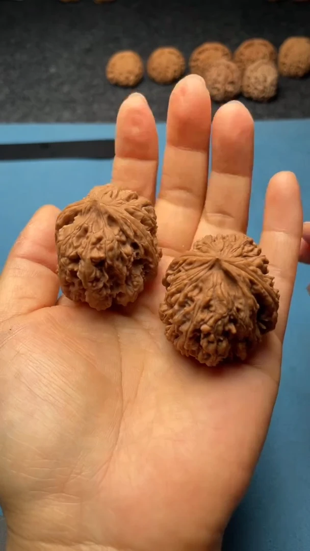 桃核把件w170  兴隆色子 37尺