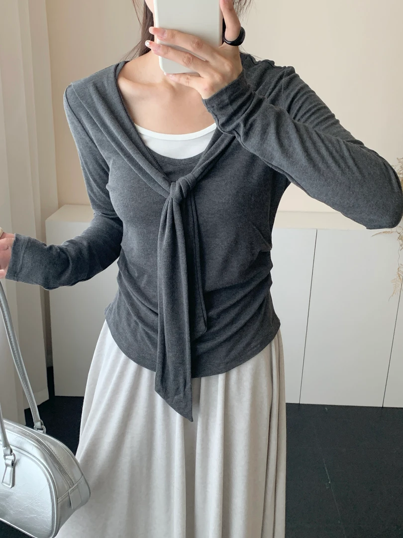 松弛感假两件设计拼接撞色长袖T恤女秋季韩系修身设计感气质上衣