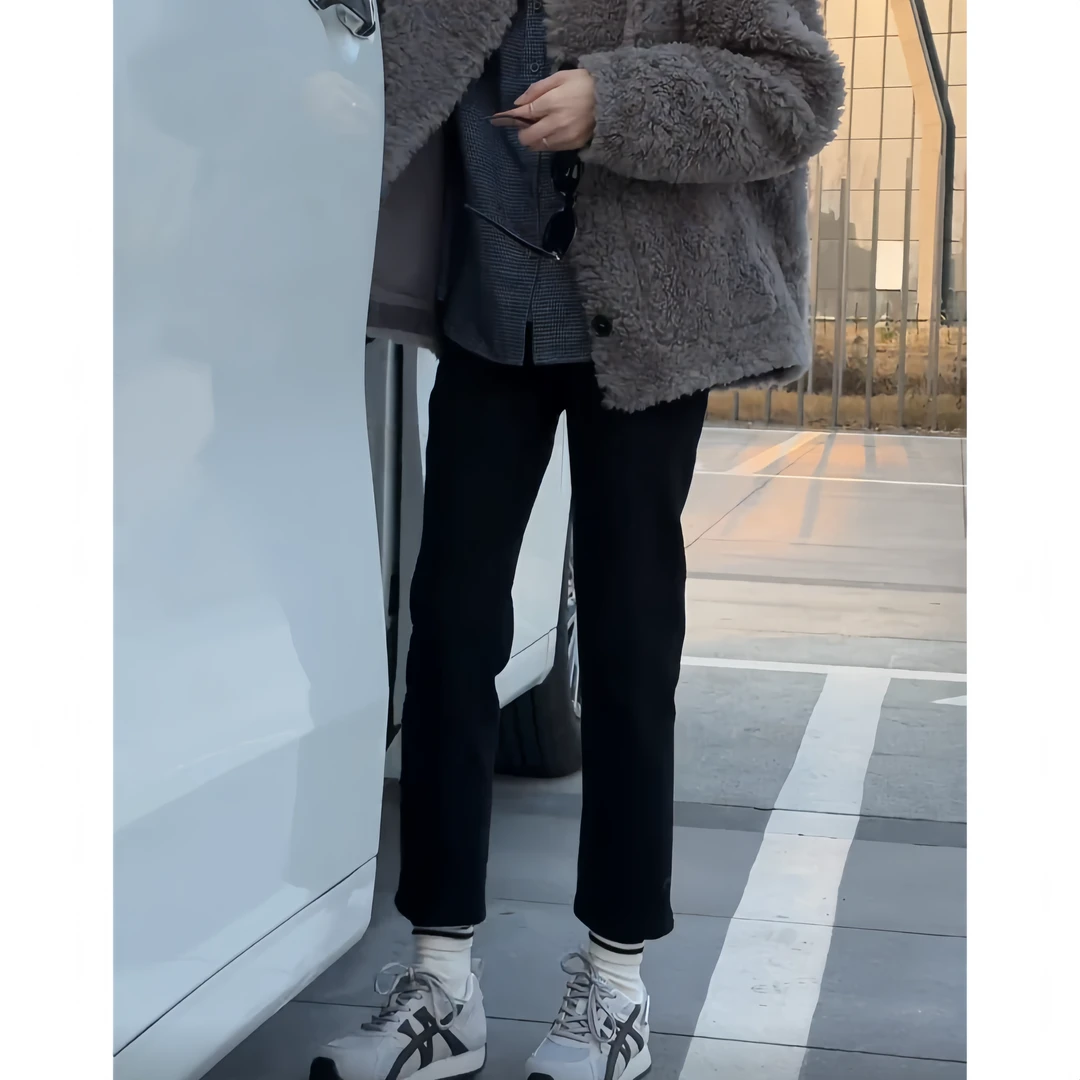 飞芊娅春季新款高腰显瘦牛仔裤女款加绒加厚小个子九分直筒烟管裤