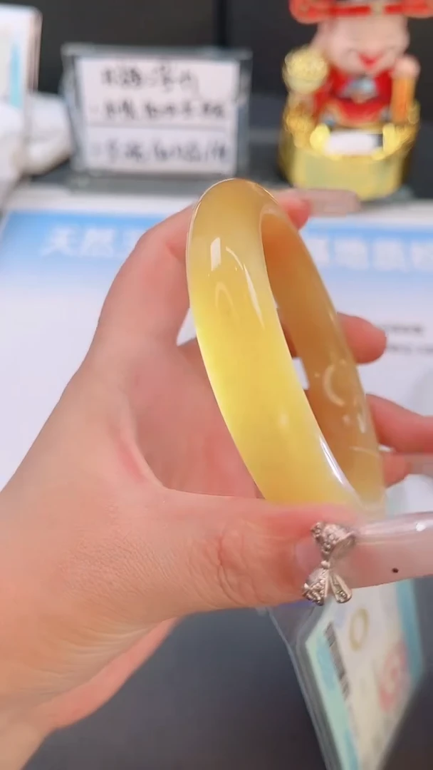 未镶嵌手镯石英质玉29T54-61