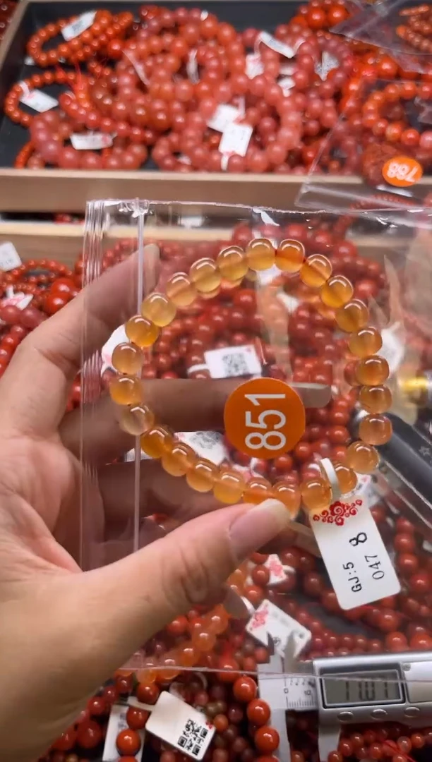 南红玛瑙未镶嵌珠宝奇石851-8