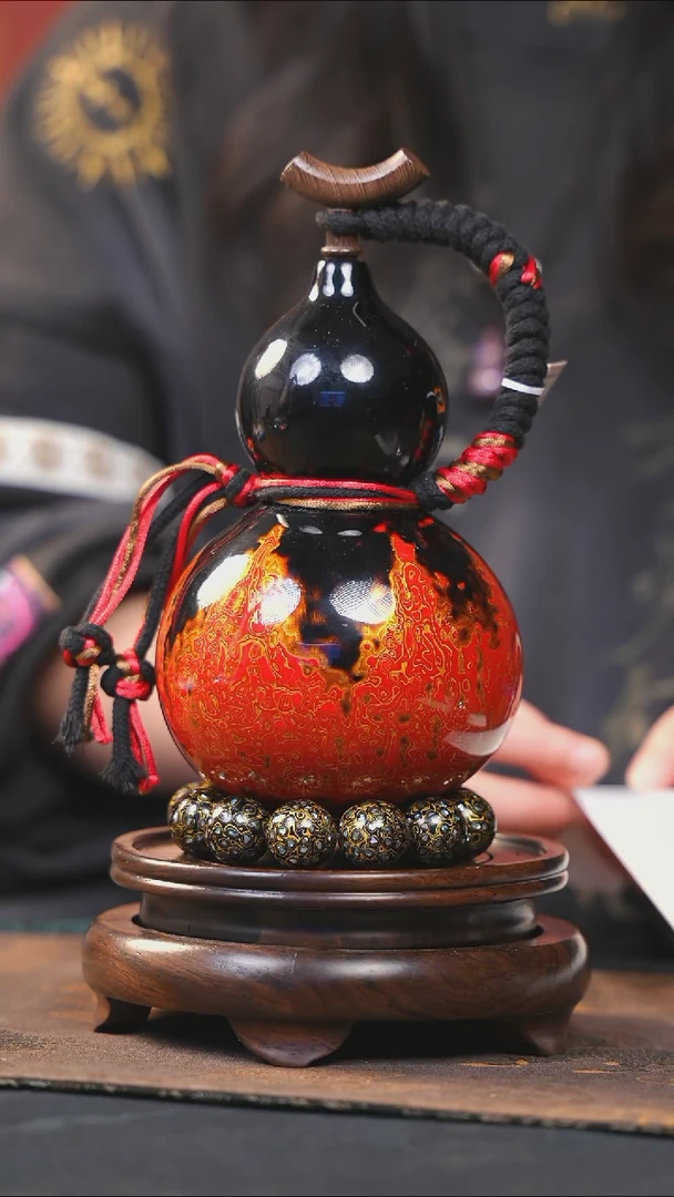 【闪购商品】YP184漆艺酒葫芦不包手串及旋转底座