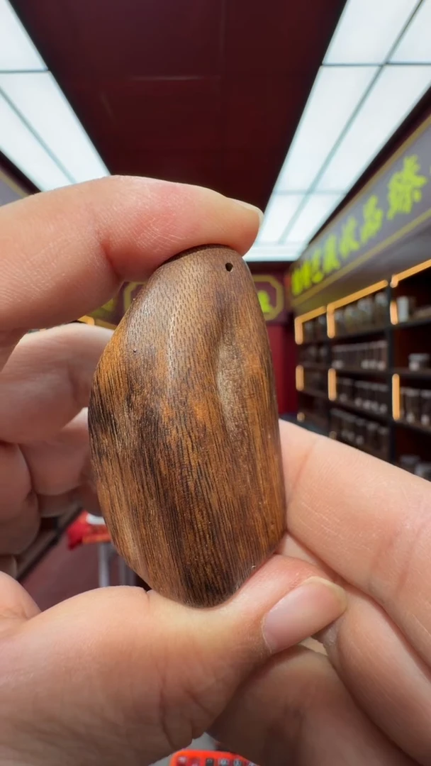 沉香吊坠多样性发一 芽庄