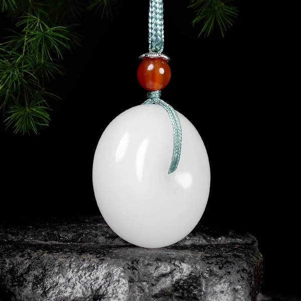 新疆天然金丝玉白色手工平安扣吊坠百搭款