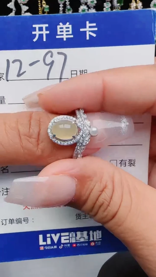 翡翠戒指银S925镶嵌2222