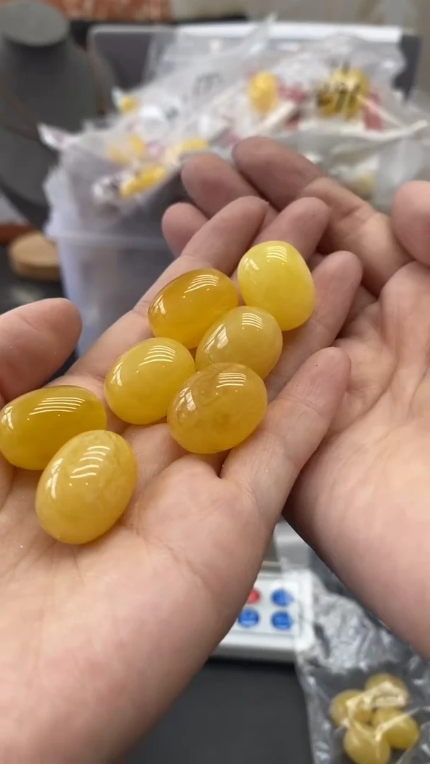 琥珀未镶嵌珠宝奇石2535多样性发其一默认有瑕