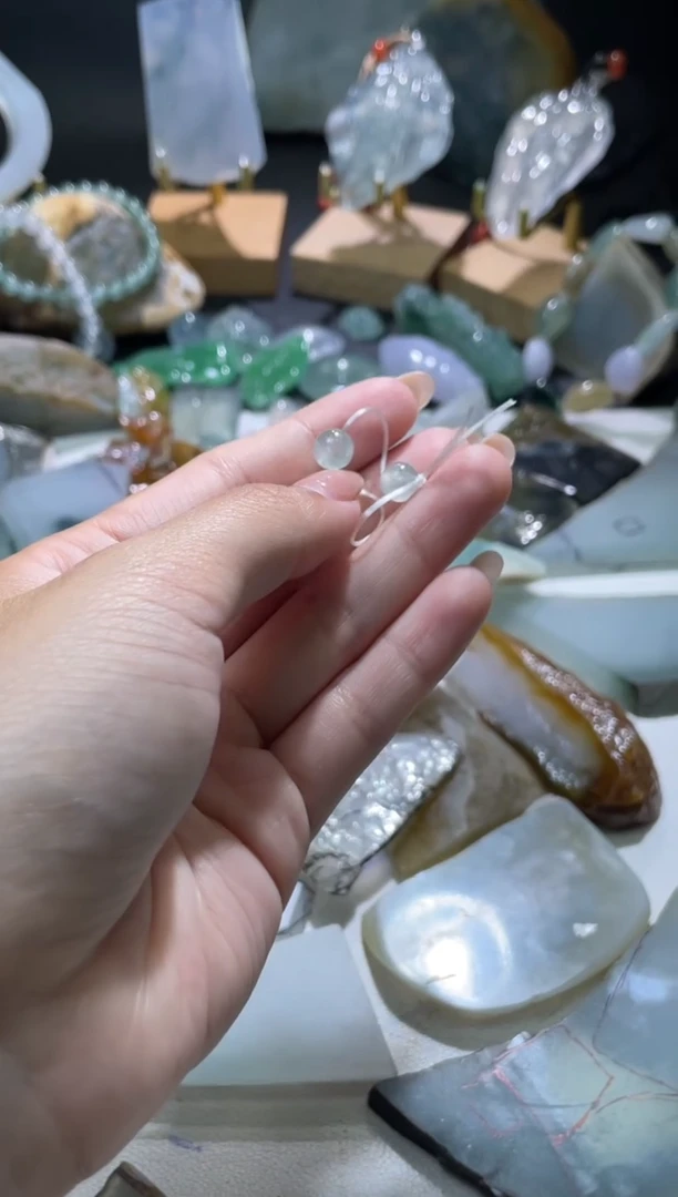未镶嵌定制翡翠珠子
