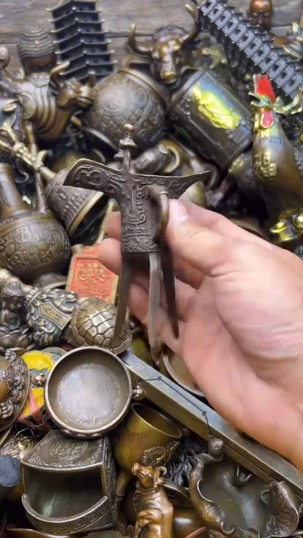 精美铜器，点击下单