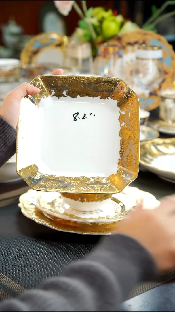 瓷片方深盘  1个