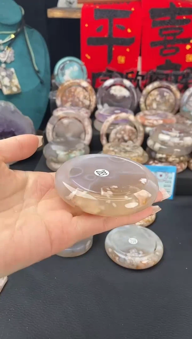 【闪购商品】石英质玉手镯（圆镯）未镶嵌56