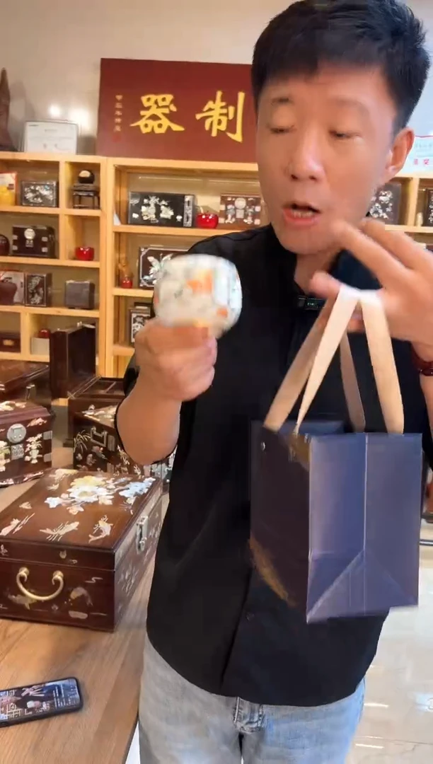 紫檀木类成套家具首饰盒