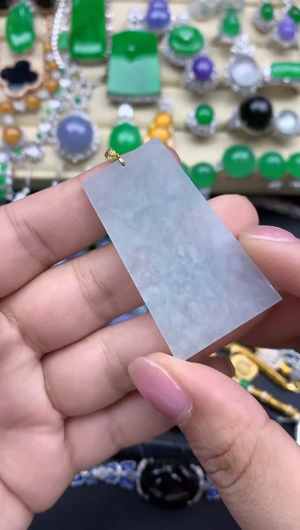 【闪购商品】翡翠颈饰18K金镶嵌91-中国好珍宝