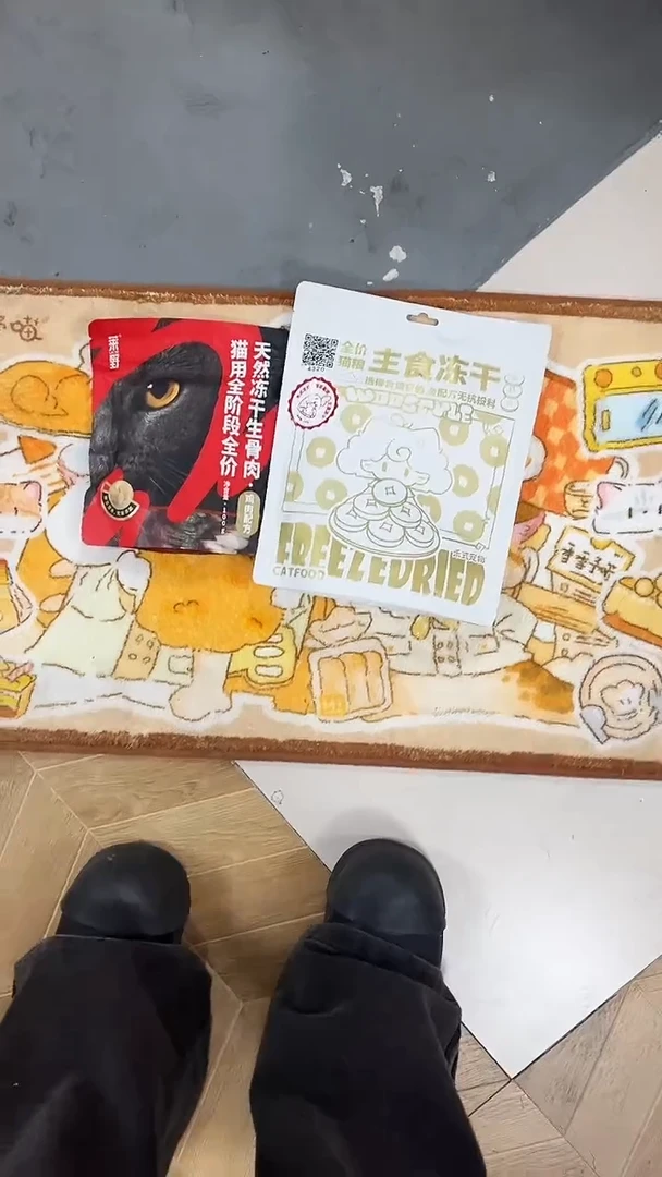 拓海109莱野鸡兔混发*1包+禾式白金*1包+季季餐垫*1个