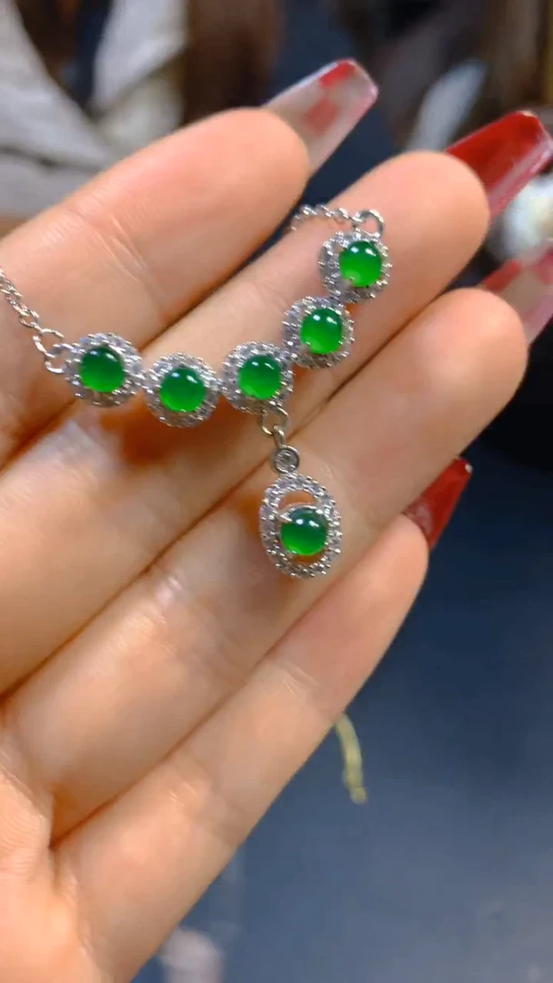 【闪购商品】翡翠项链未镶嵌0582035675多样性发一