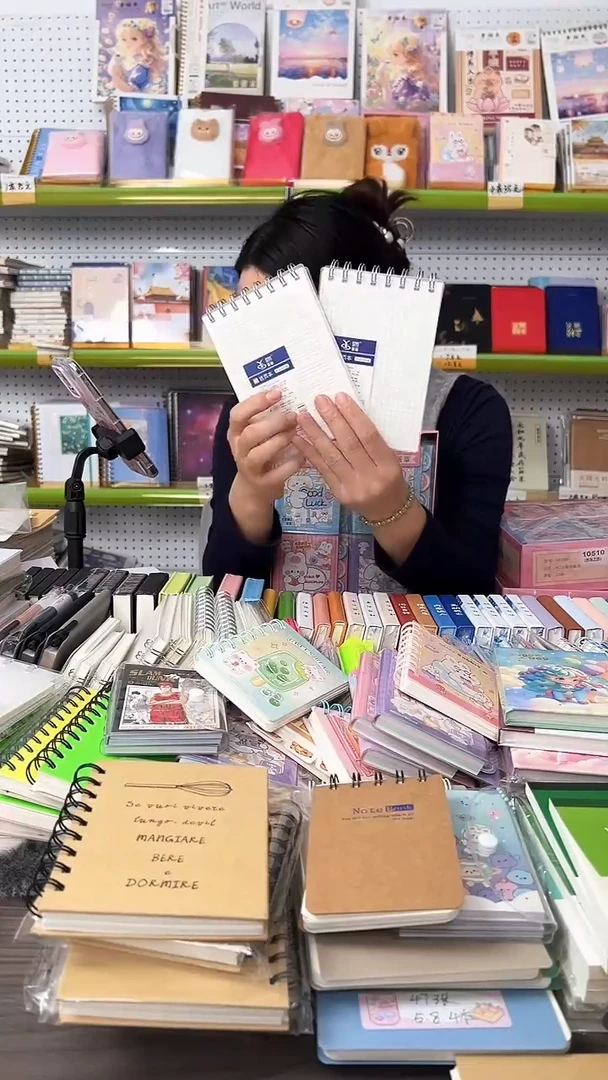 A6pp活页本上翻网格70张-8本