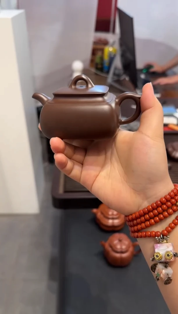 茶壶紫砂?****机长四方紫砂壶