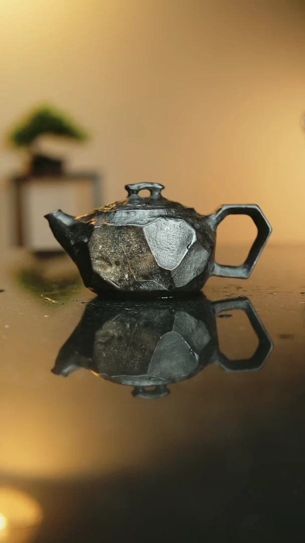 蜀*男冰碛岩拙器壶