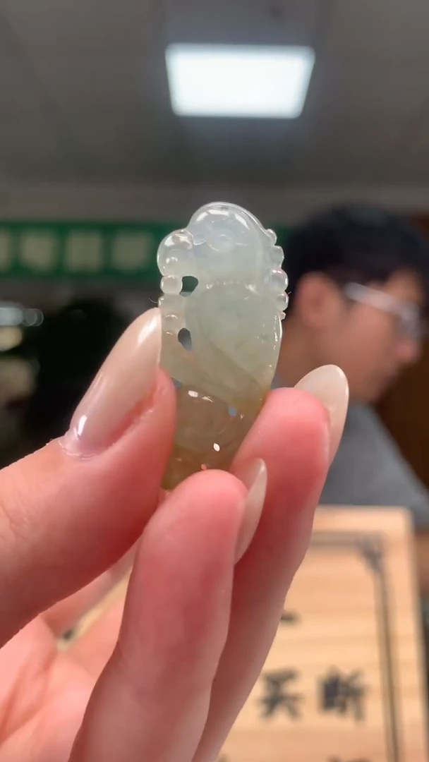 未镶嵌定制翡翠          *74