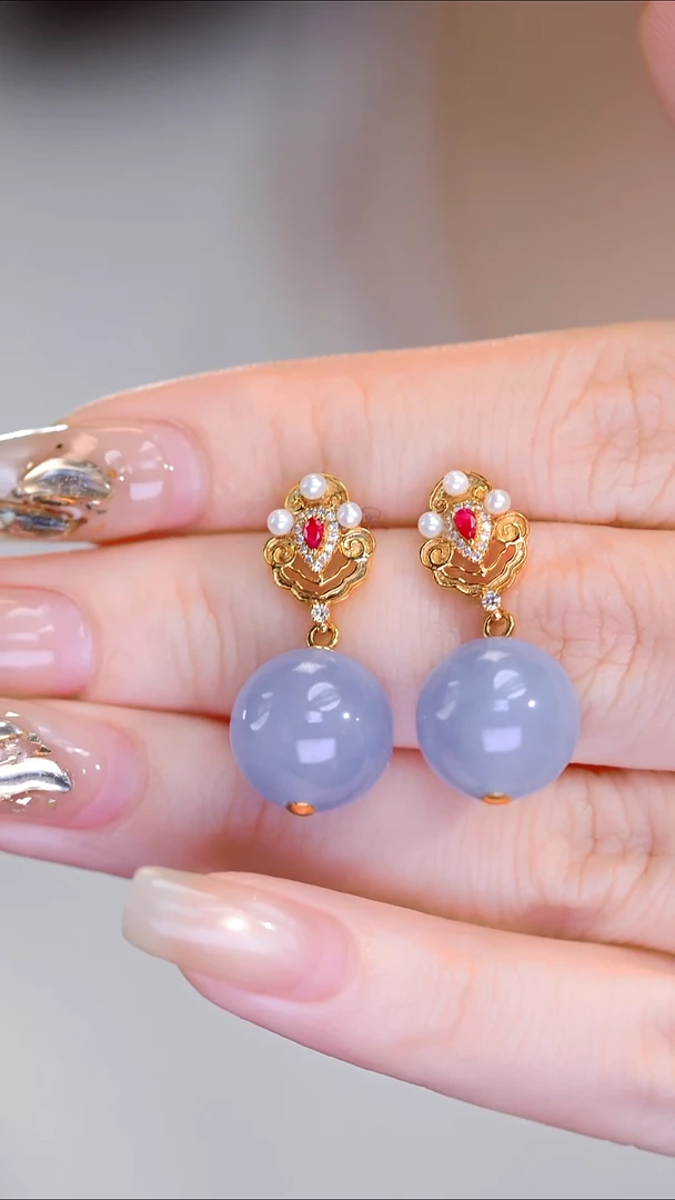 18K金镶嵌翡翠耳饰33