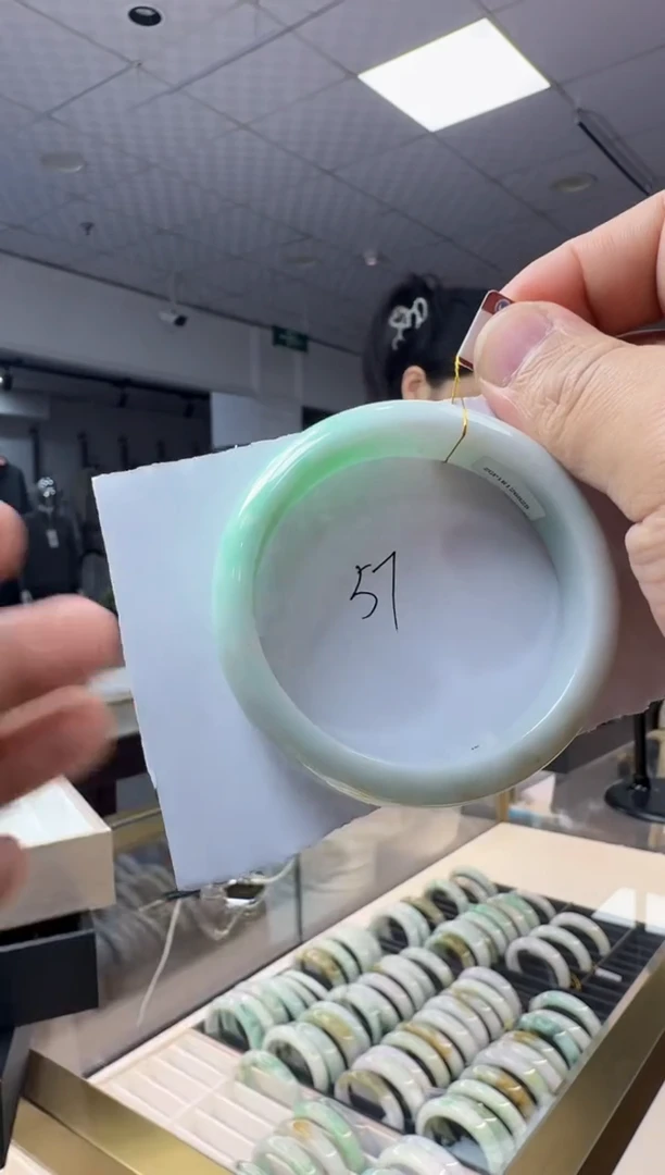 未镶嵌手镯翡翠缅甸翡翠