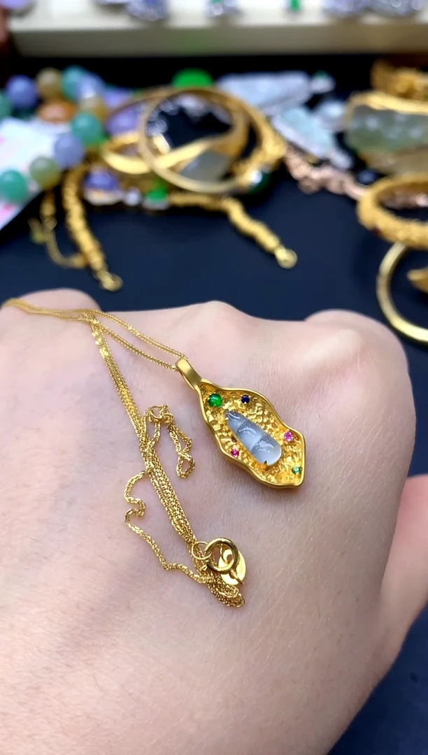 颈饰18K金镶嵌翡翠367-中国好珍宝