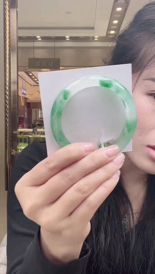 未镶嵌手镯石英质玉27