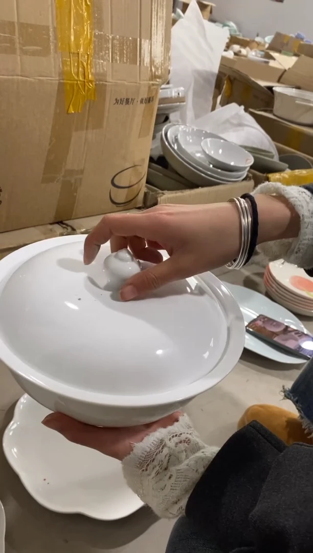 瓷1个带盖品锅微瑕不退不换