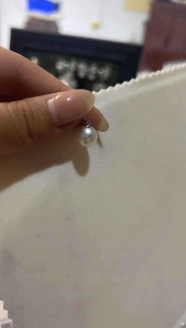 18K金镶嵌吊坠海水珍珠29
