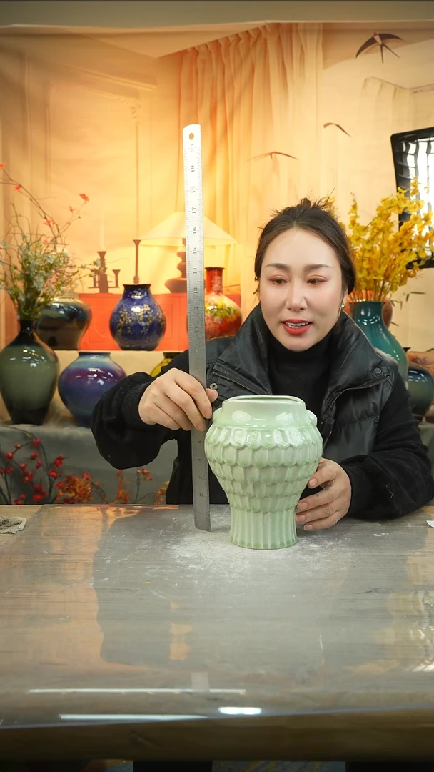 高度19口径10陶瓷花瓶
