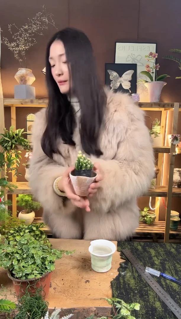 无花朵编号  026 景德镇手工花盆