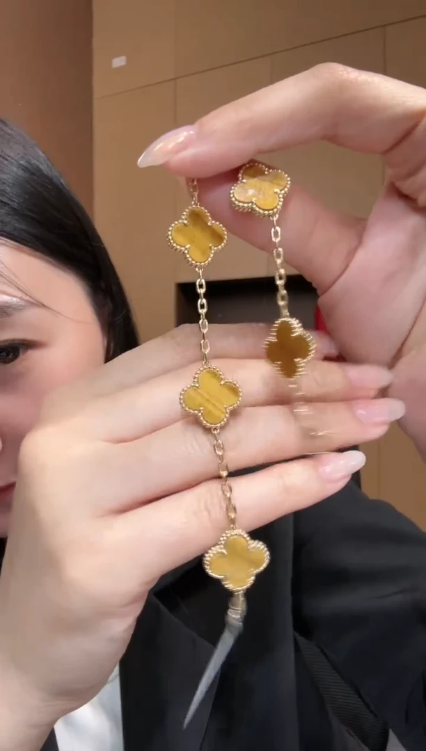 【闪购商品】木变石（虎睛石）手链合金红色k黄，五花手链GHJ