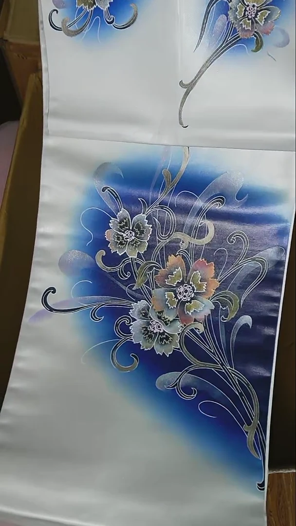 织绣19 两通彩绘花卉