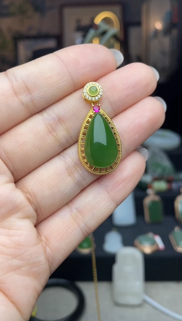 【闪购商品】和田玉颈饰银S925镶嵌吊坠a012