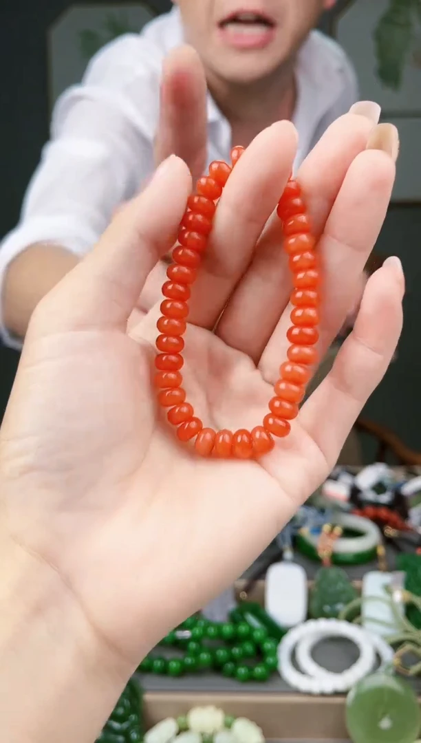颈饰未镶嵌南红玛瑙多样性发货拍一单发一个