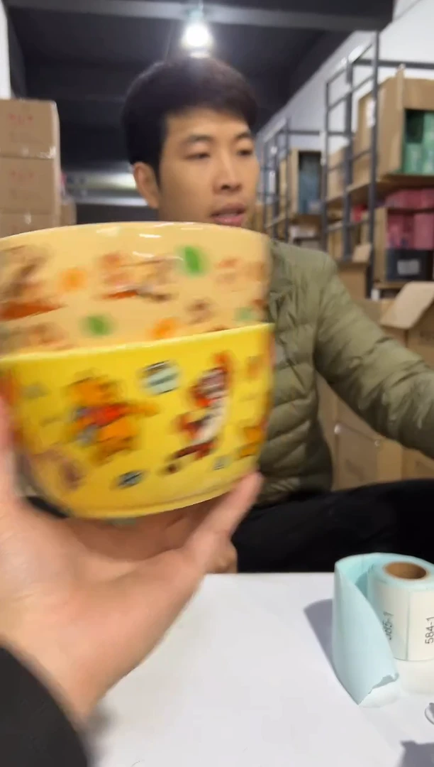 【闪购商品】杯维尼大碗加奇奇蒂蒂大碗微瑕