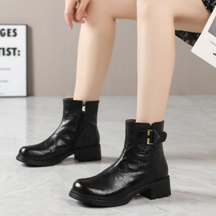 粗跟羊皮加绒短靴115701