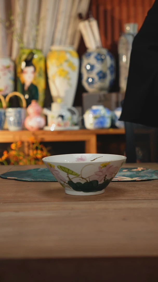 现代景德镇设计师釉下手绘陶瓷餐具