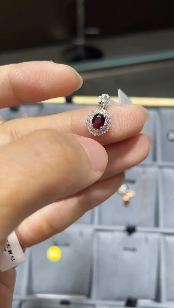 吊坠(不含链)18K金镶嵌红宝石红宝