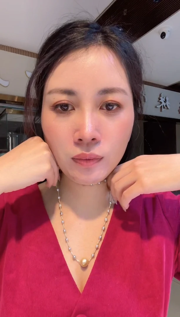 18K金镶嵌项链海水珍珠刚*虚单   虚单      JZ