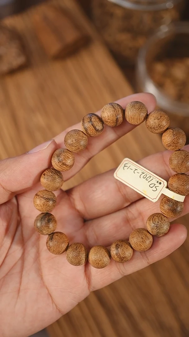 沉香手串越南芽庄虎斑老料1.14-10克+sd1002