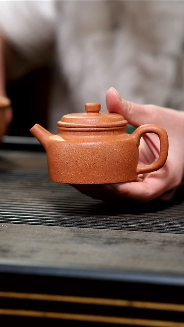 【闪购商品】紫砂茶壶18-御闳手作血降坡小德钟130cc