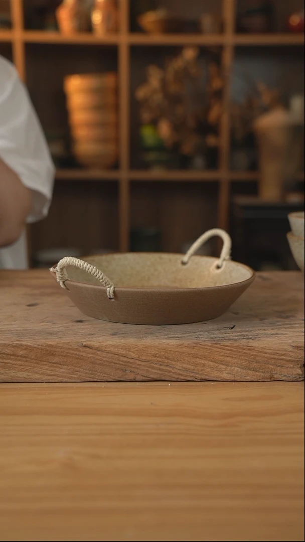 奶奶系列的9英寸麻绳盘