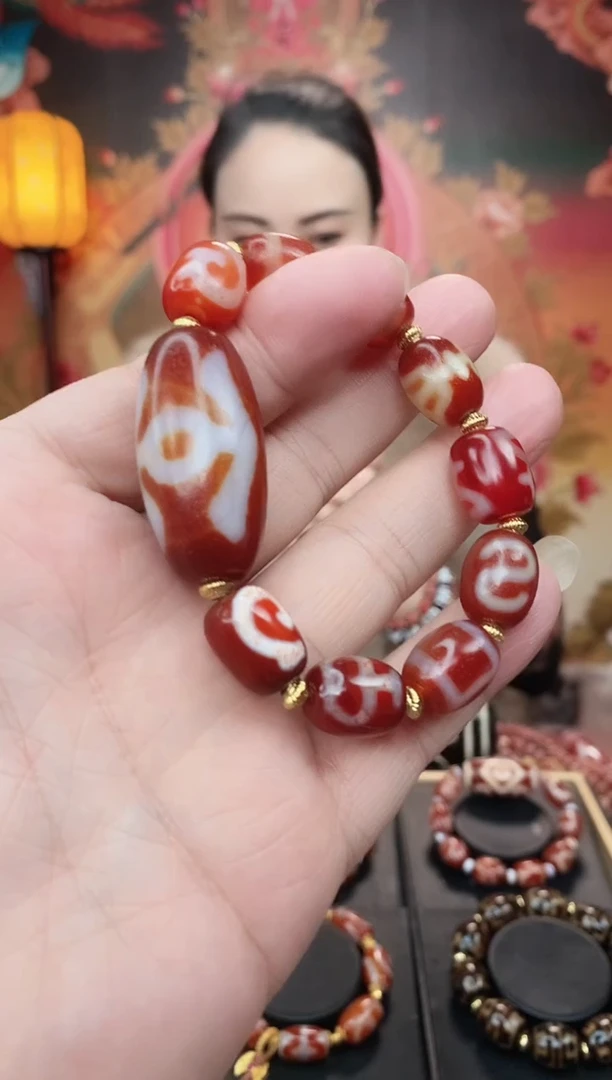 【闪购商品】玛瑙/玉髓手串未镶嵌贵贵手串