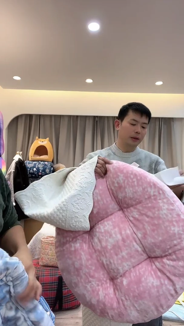 棉棉D15   粉色蒲团