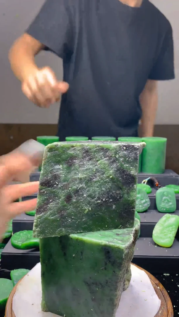 未镶嵌和田玉珠宝半成品1