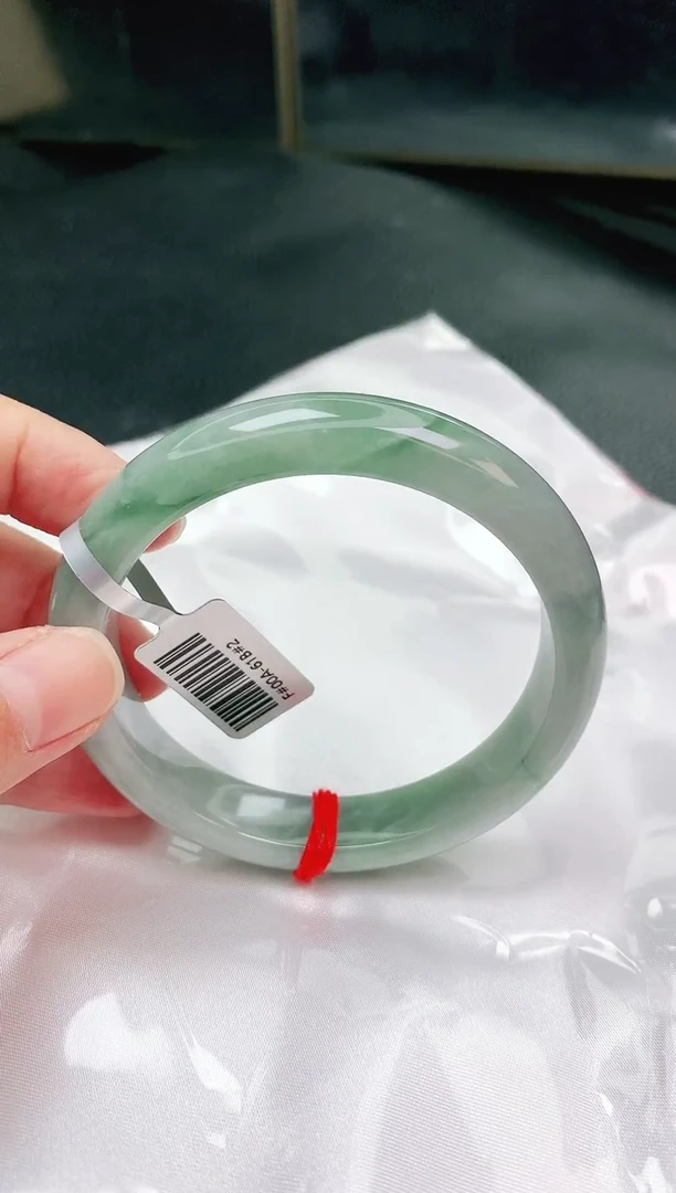 未镶嵌手镯翡翠缅甸天然A货翡翠手镯